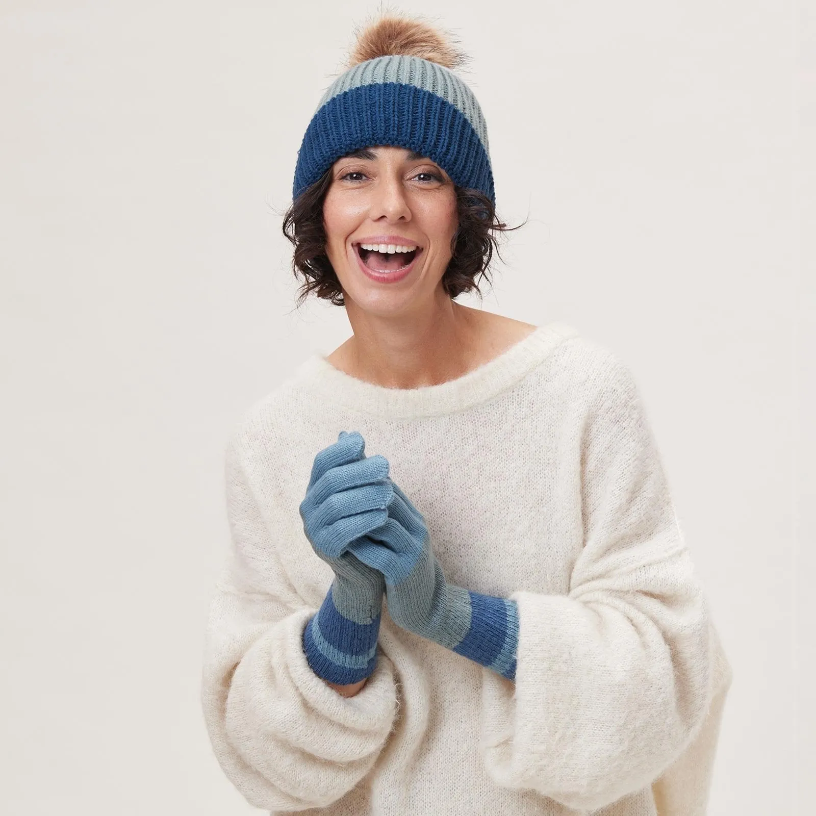 Paddington Stripe Blue Knit Gloves