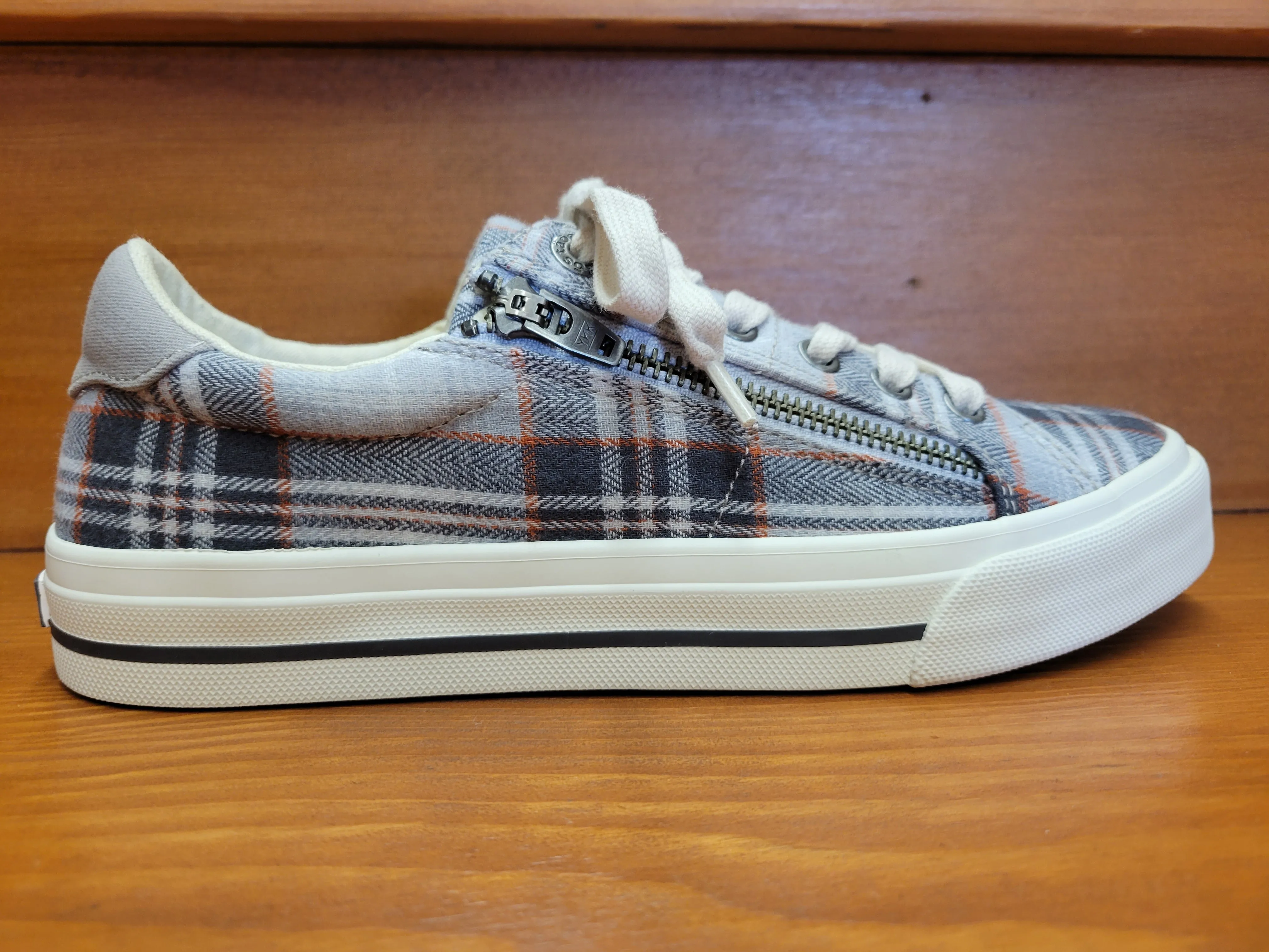 Taos ZSoul Grey Plaid